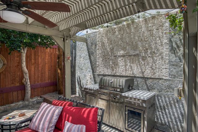 53595 Avenida Diaz, La Quinta, CA 92253