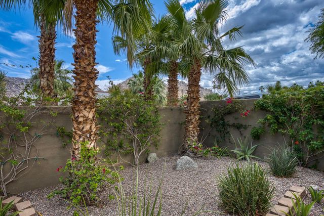 53595 Avenida Diaz, La Quinta, CA 92253