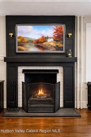 30 Old Post Road N, Red Hook, NY 12571