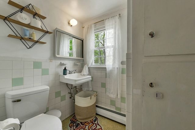 18 Buckman Drive, Chelmsford, MA 01824