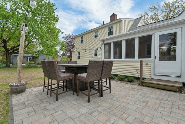 18 Buckman Drive, Chelmsford, MA 01824