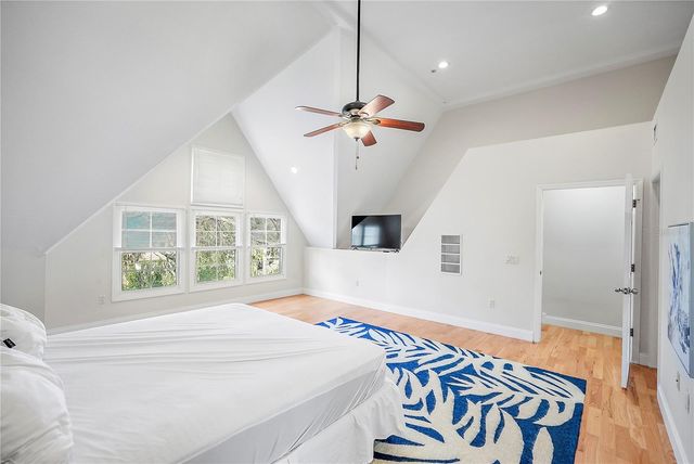 832 BAY STREET NE 3, St Petersburg, FL 33701