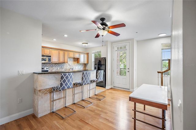 832 BAY STREET NE 3, St Petersburg, FL 33701