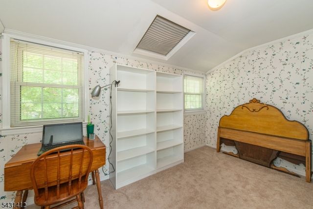 174 Pines Lake Dr E, Wayne Twp., NJ 07470