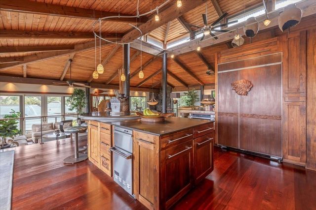 744 Lanina Pl, Kihei, HI 96753