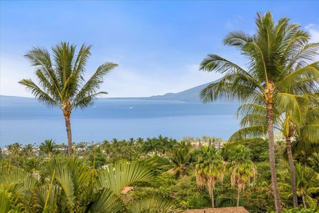 744 Lanina Pl, Kihei, HI 96753