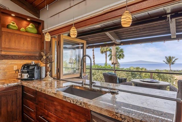 744 Lanina Pl, Kihei, HI 96753