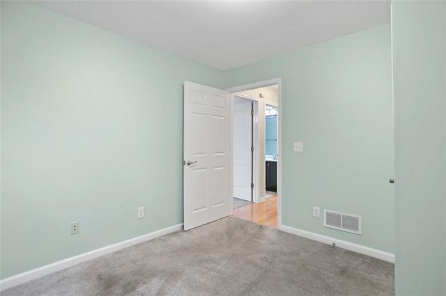 5062 Kathryn Glen Drive, Acworth, GA 30101