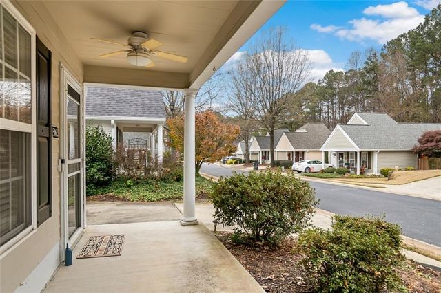 5062 Kathryn Glen Drive, Acworth, GA 30101