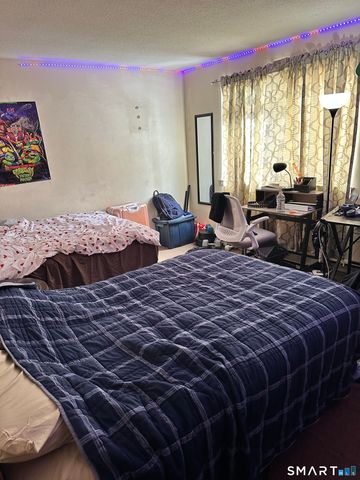 75 Franklin Avenue, Hartford, CT 06114