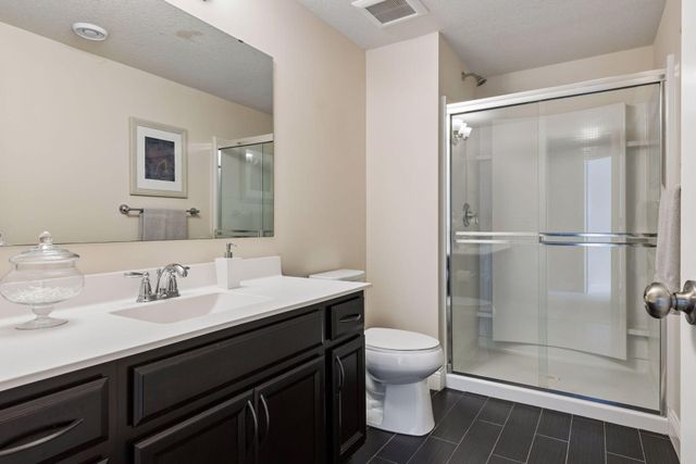4061 San Vitero Circle, Chaska, MN 55318