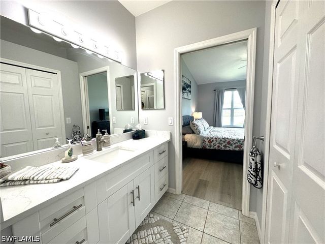 5944 Sand Wedge LN 1108, Naples, FL 34110
