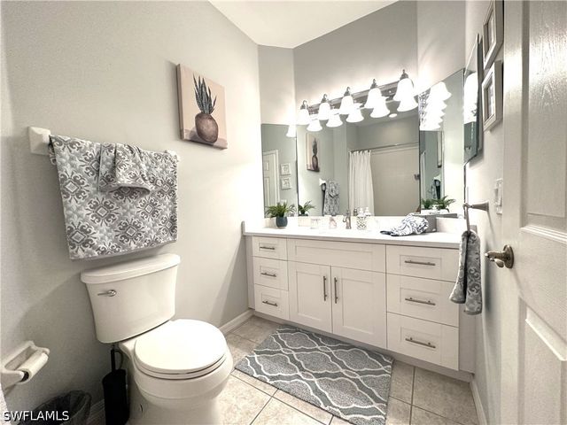 5944 Sand Wedge LN 1108, Naples, FL 34110
