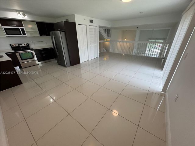 820 N 17th Avenue, Hollywood, FL 33020