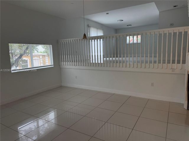 820 N 17th Avenue, Hollywood, FL 33020