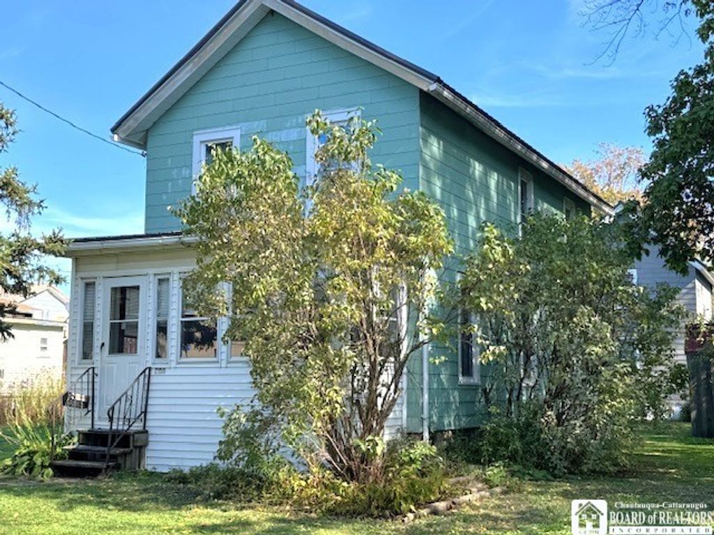 208 Brigham Road, Dunkirk, NY 14048