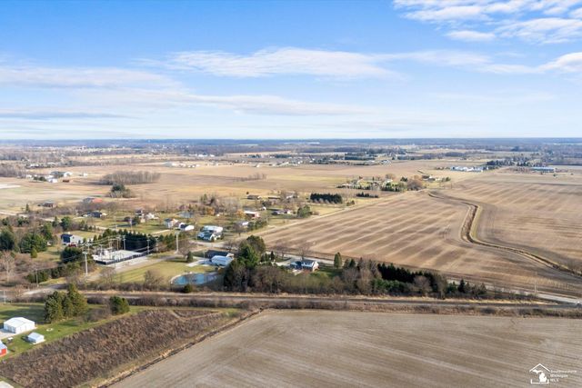 2544 Scofield Carleton Road, Carleton, MI 48117