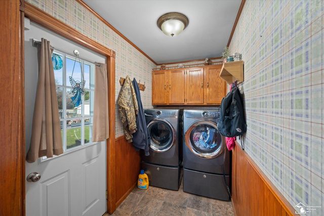 2544 Scofield Carleton Road, Carleton, MI 48117