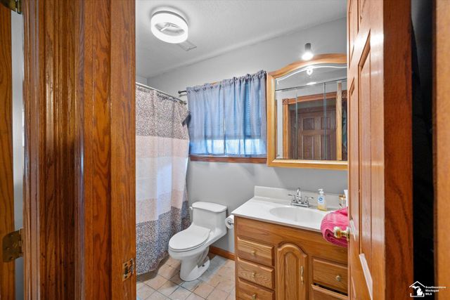 2544 Scofield Carleton Road, Carleton, MI 48117