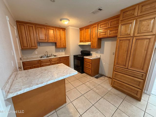 7112 Melon Drive, Biloxi, MS 39532