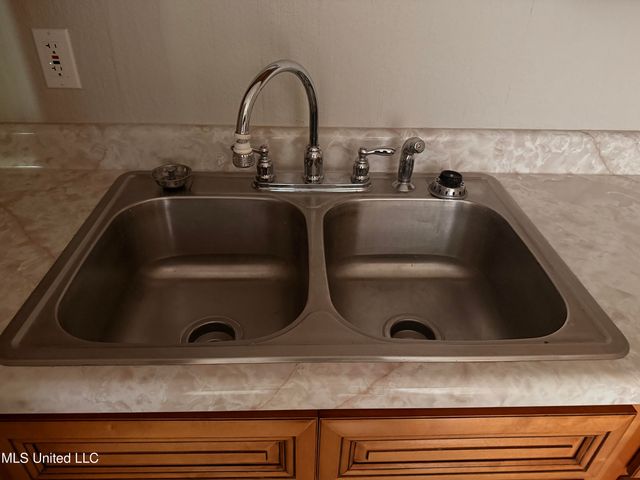 7112 Melon Drive, Biloxi, MS 39532