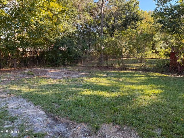 7112 Melon Drive, Biloxi, MS 39532