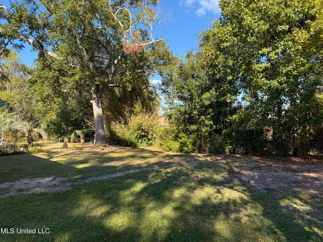 7112 Melon Drive, Biloxi, MS 39532