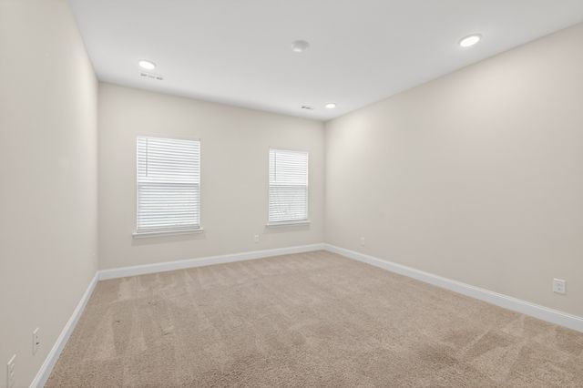 215 Trevor Dr, Mount Juliet, TN 37122