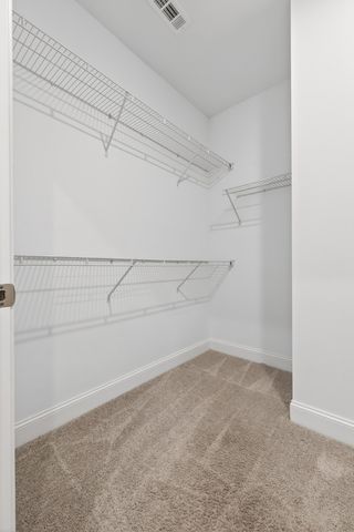 215 Trevor Dr, Mount Juliet, TN 37122