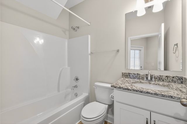 215 Trevor Dr, Mount Juliet, TN 37122