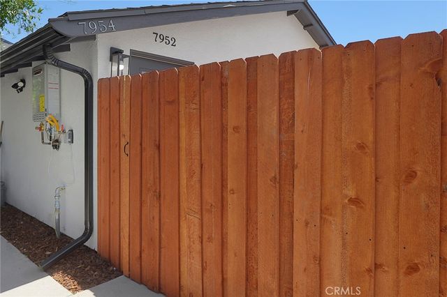 7950 Sausalito Avenue, West Hills, CA 91304