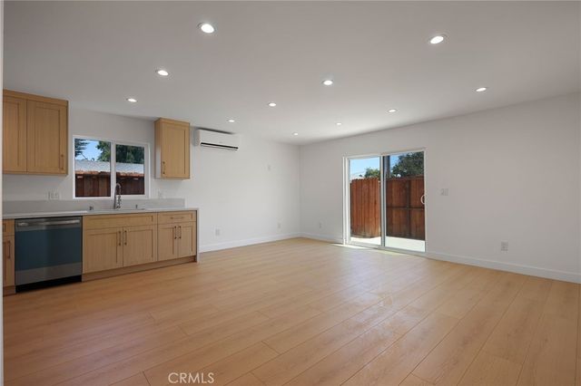 7950 Sausalito Avenue, West Hills, CA 91304