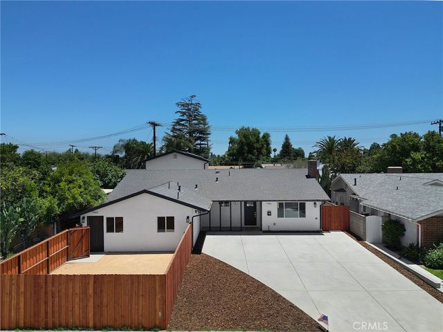 7950 Sausalito Avenue, West Hills, CA 91304