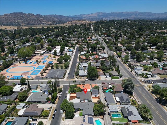 7950 Sausalito Avenue, West Hills, CA 91304