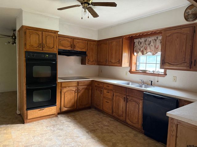 13259 County Road 2220, Whitehouse, TX 75791