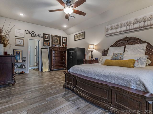 26498 Columbia Crest Drive, Claremore, OK 74019