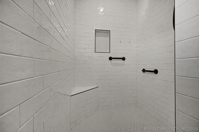 26498 Columbia Crest Drive, Claremore, OK 74019