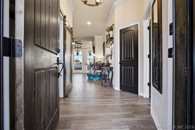 26498 Columbia Crest Drive, Claremore, OK 74019