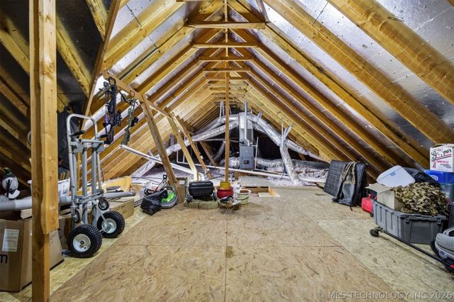 26498 Columbia Crest Drive, Claremore, OK 74019