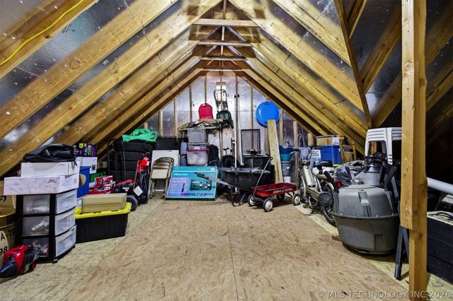 26498 Columbia Crest Drive, Claremore, OK 74019