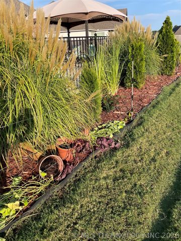 26498 Columbia Crest Drive, Claremore, OK 74019