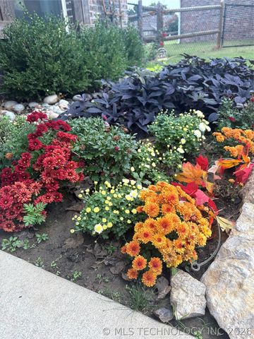 26498 Columbia Crest Drive, Claremore, OK 74019