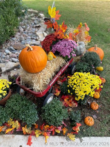 26498 Columbia Crest Drive, Claremore, OK 74019