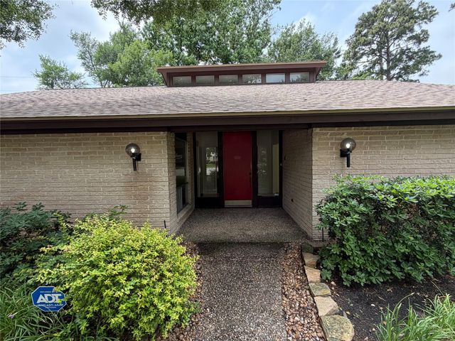 16719 Mandeville Court, Spring, TX 77379