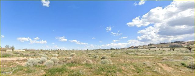 W 40th Street, Lancaster, CA 93536