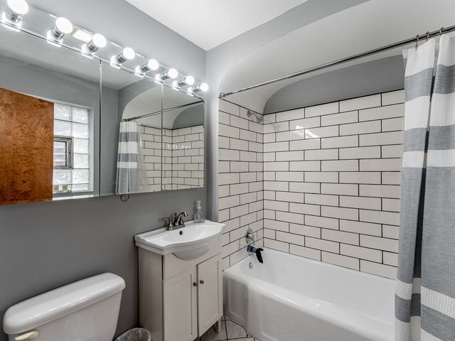 3519 Ridgeland Avenue, Berwyn, IL 60402