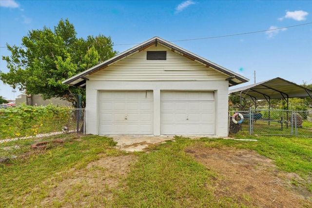 675 E BAY AVENUE, Eagle Lake, FL 33839