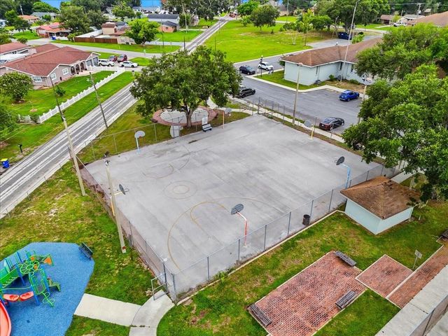 675 E BAY AVENUE, Eagle Lake, FL 33839