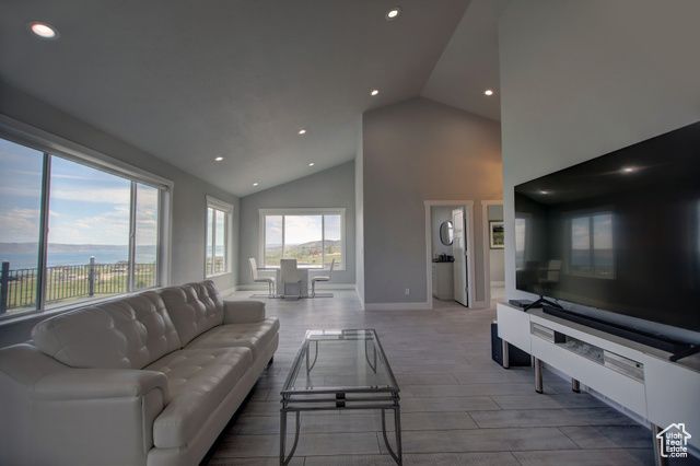 728 LOVELAND LN, Fish Haven, ID 83287