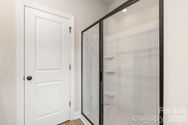 8129 Cravat Court, Charlotte, NC 28215